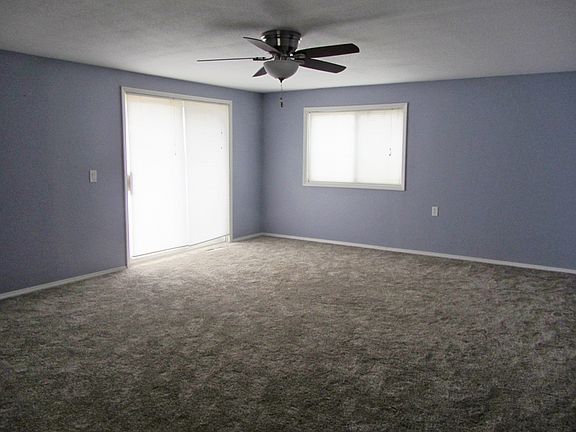 4th image of 1700 Larrabee Ave