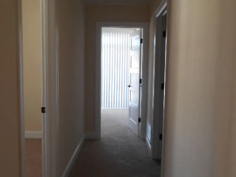 Briton Trace Apartments — Photo 78