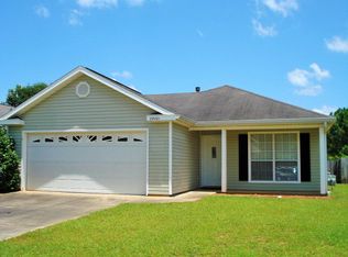 29201 Canterbury Rd, Daphne, AL 36526