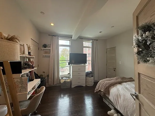 44 Saint Margaret St #3 — Photo 5