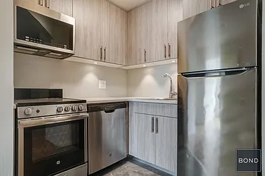 Rented by Bond New York