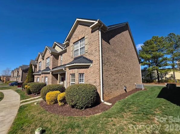 5670 Stafford Rd, Charlotte, NC 28215