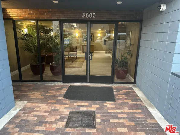 4600 Via Dolce APT 214, Marina Del Rey, CA 90292