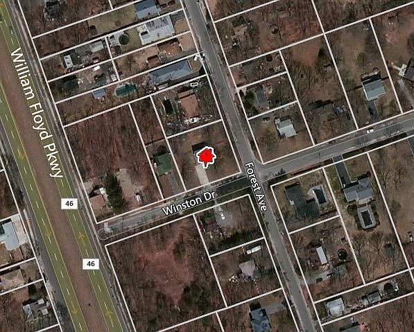 1st image of 11 Winston Dr
