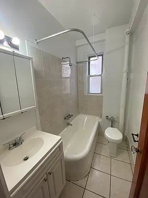 Rented by Peter R. Hungerford, LREB | media 20