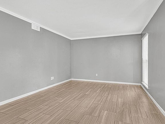 5th image of 7839 Fondren Rd