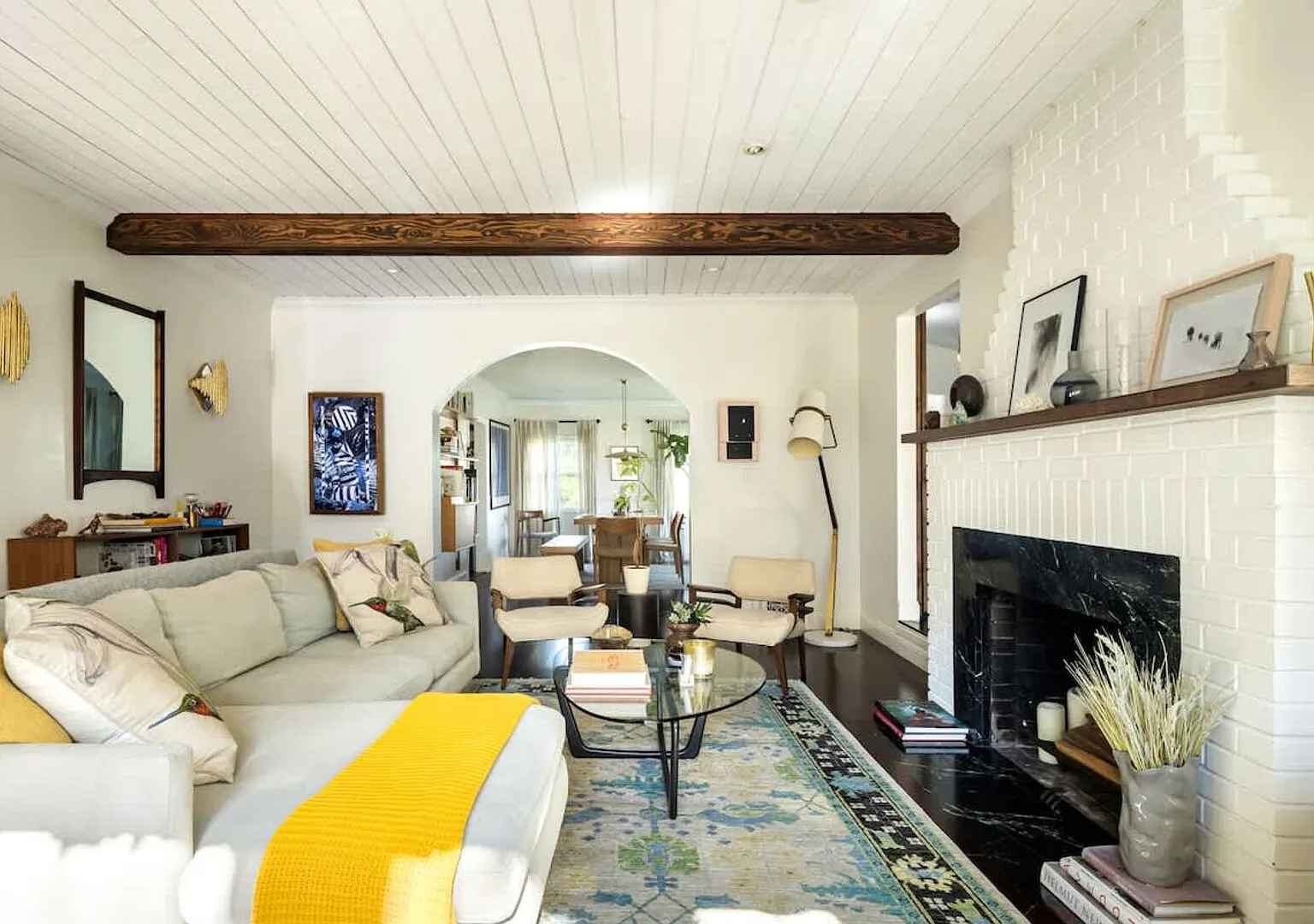 Historic LA Bungalow: Hot Tub, Pet-Friendly, Free Parking — Photo 1