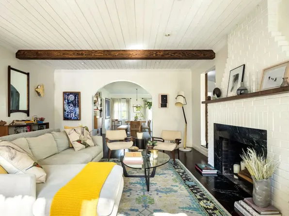 (undisclosed Address), Los Angeles, CA 90068