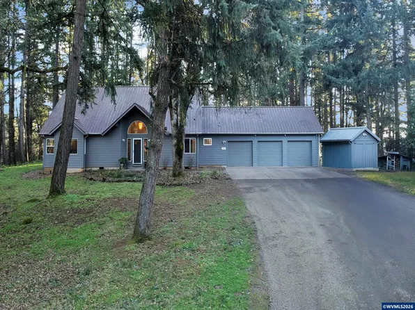 6889 Blazer Ln SE, Salem, OR 97317