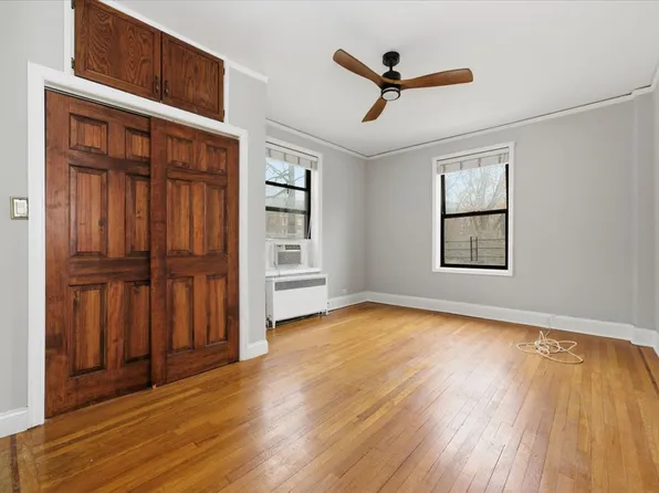 3875 Waldo Avenue image 12 of 21