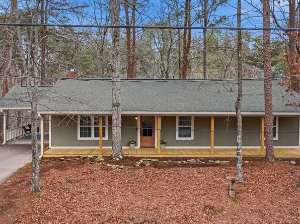 121 White Antelope St, Waleska, GA 30183