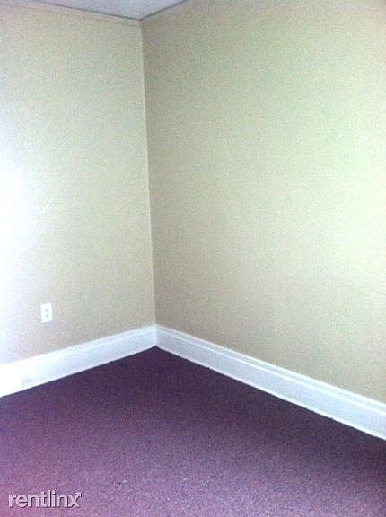 Livingroom Unit #1