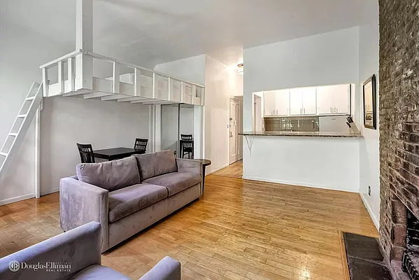 Rented by Douglas Elliman | media 10