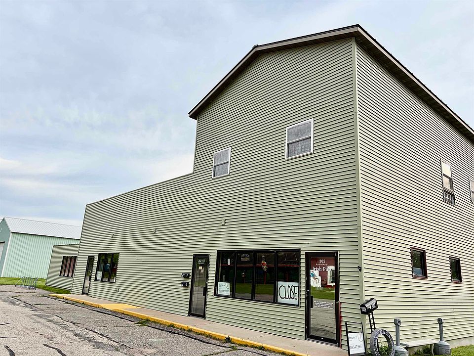 1st image of 302 Railroad St