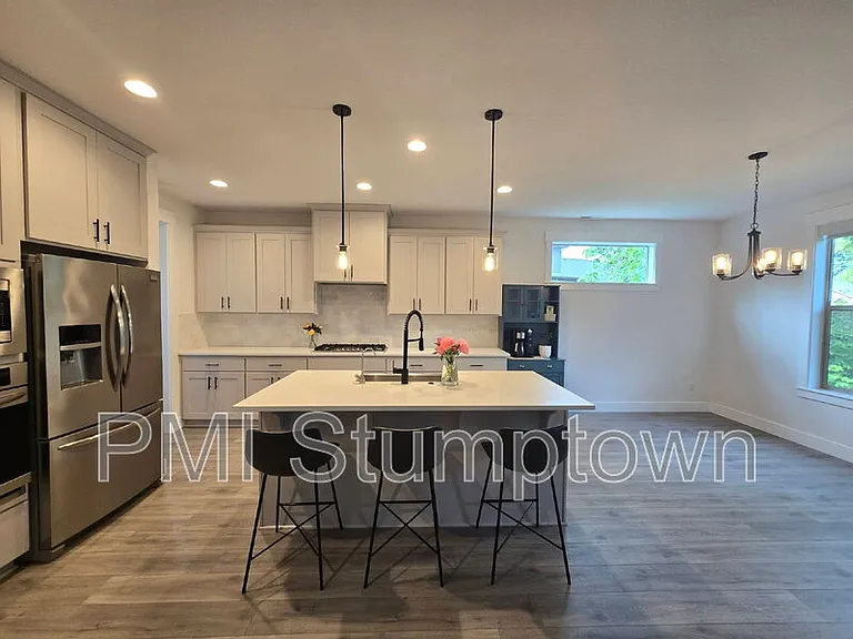 9645 SE Jeanne Rd — Photo 5
