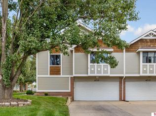 6735 S 153rd Cir, Omaha, NE 68137