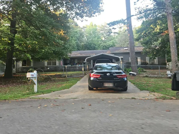 30 Acorn Trl, Bremen, GA 30110