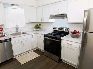 Uptown 11 Townhouses, Southfield, MI 48033
