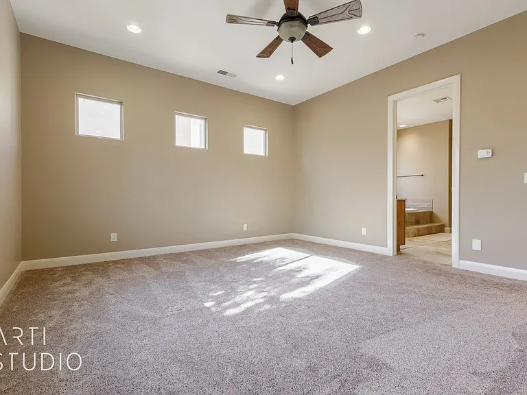 3278 S Retreat Dr — Photo 18