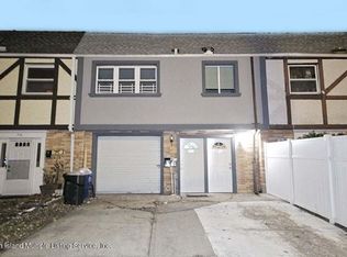314 Lake Ave, Staten Island, NY 10303
