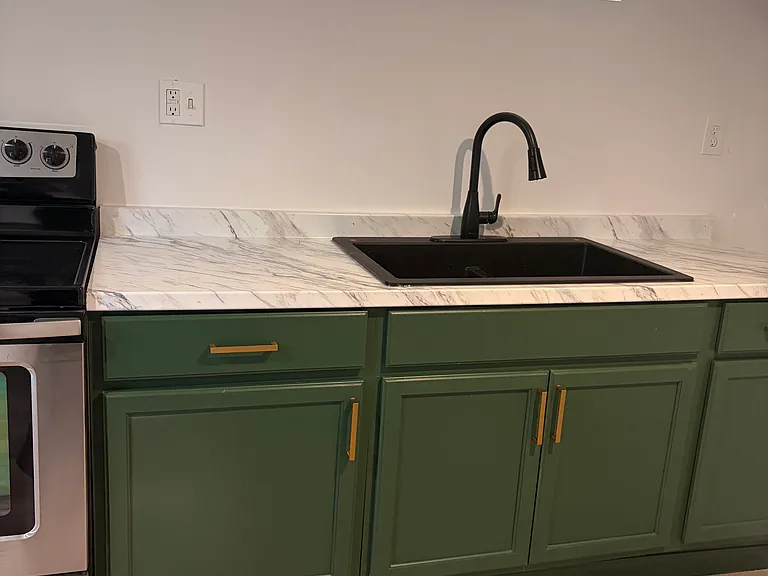 6315 Joslyn Pl — Photo 7