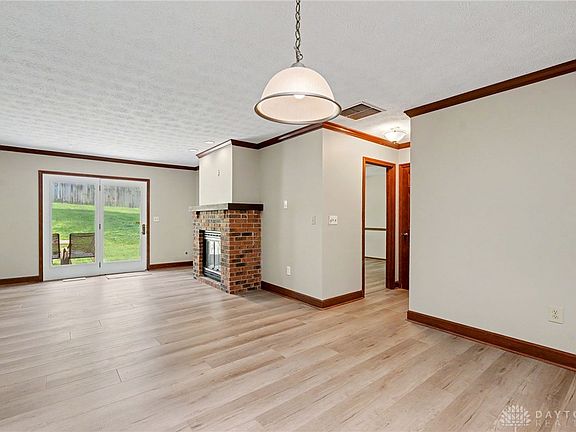 5th image of 1100 Christi Cir