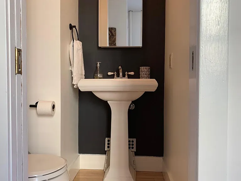 1st floor updated 1/2 bath