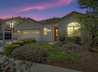 1220 Black Forest Dr, Hollister, CA