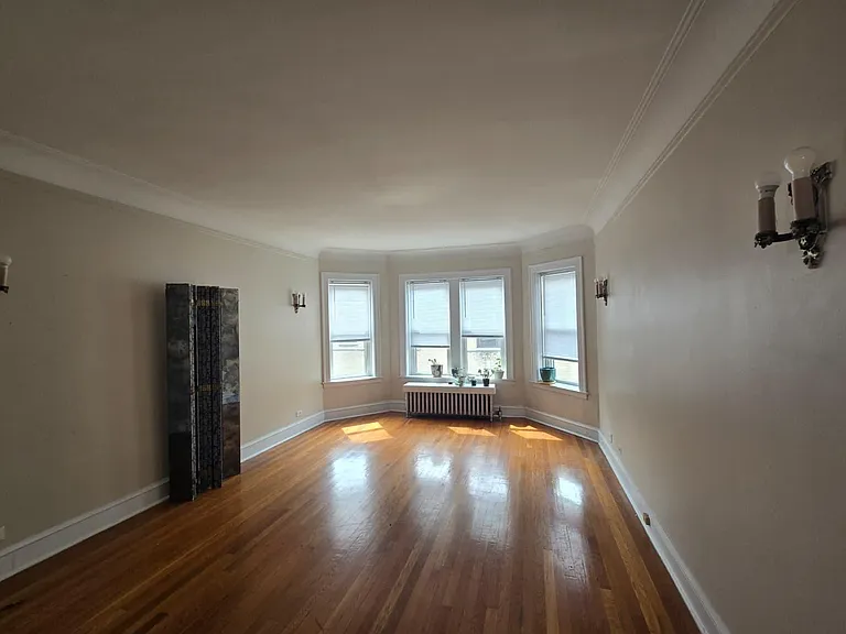 1914 W Morse Ave #3N — Photo 1
