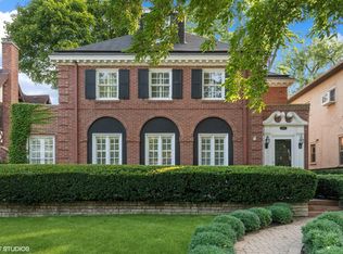 940 Sheridan Rd, Wilmette, IL 60091