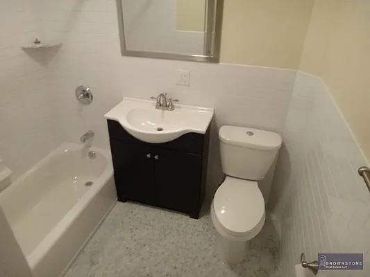 Rented by Brownstone Real Estate | media 18