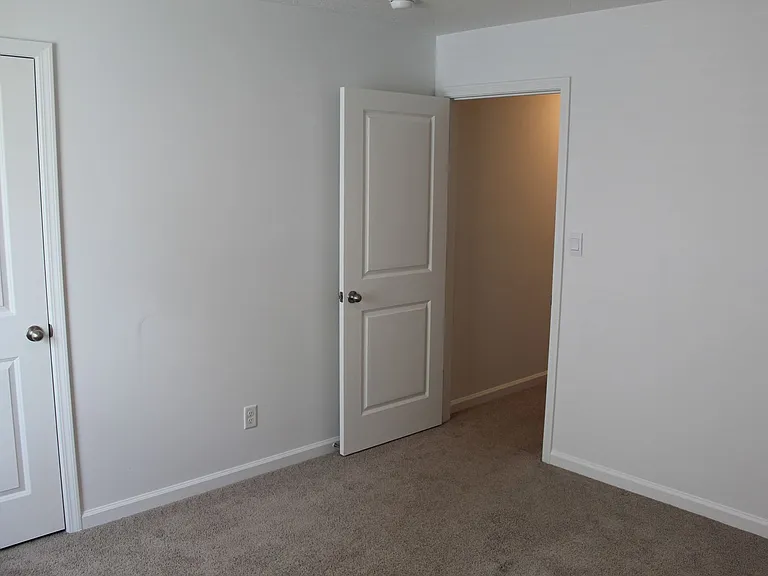 6236 Basden Dr — Photo 13