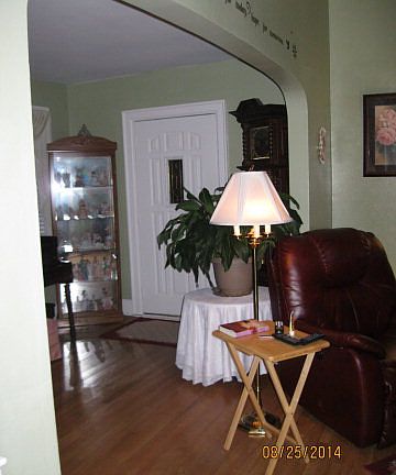 3rd image of 1921 Dorman Dr