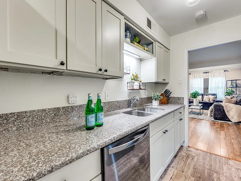 13618 Brookgreen Dr — Photo 16