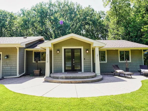 7130 Valley View Rd, Edina, MN 55439