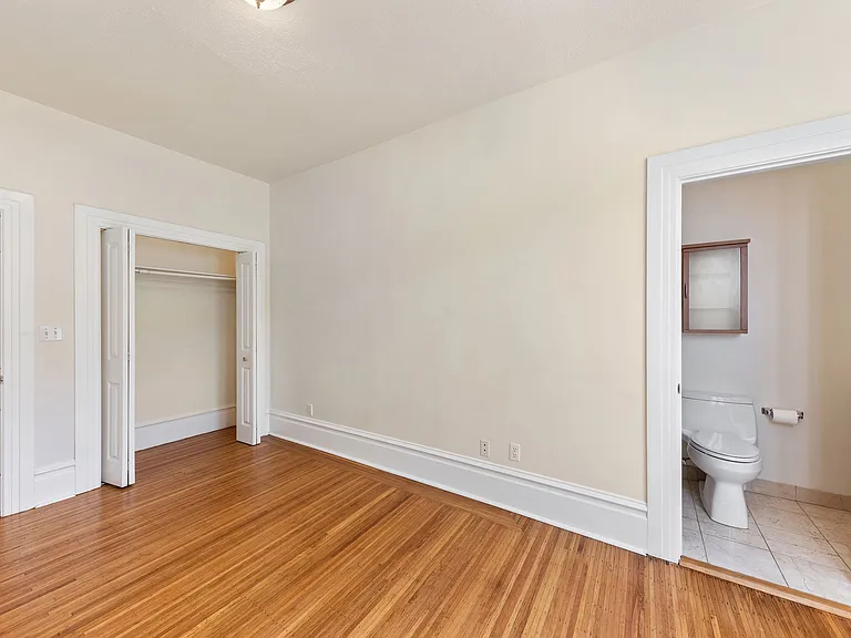 227 Chenery St — Photo 8