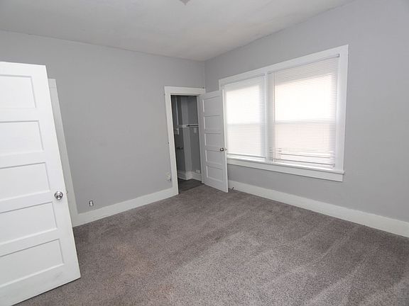 5th image of 1708 Grand Ave APT 1
