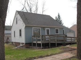 410 Milwaukee St, Lakefield, MN 56150