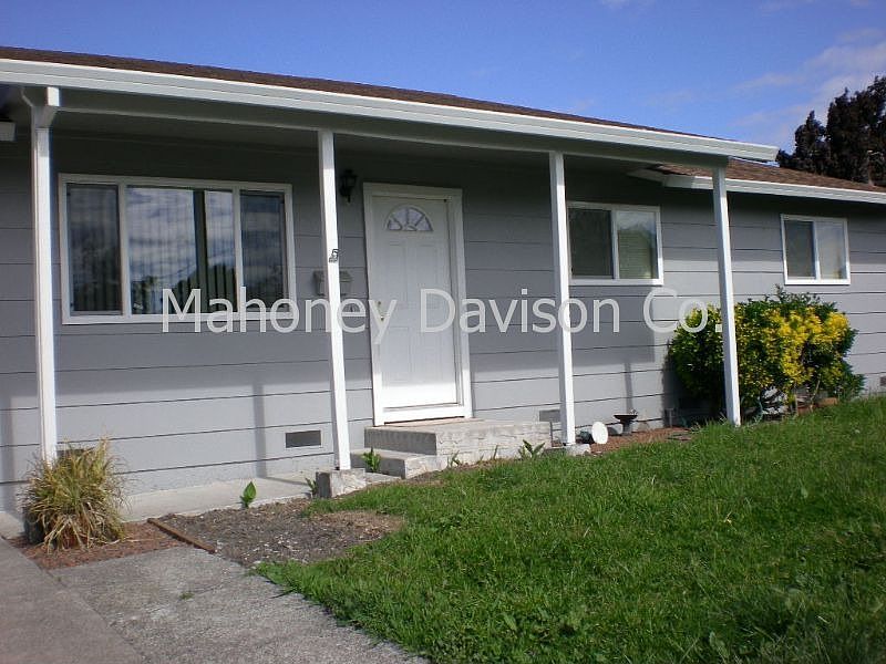 1625 Annetta Dr.
