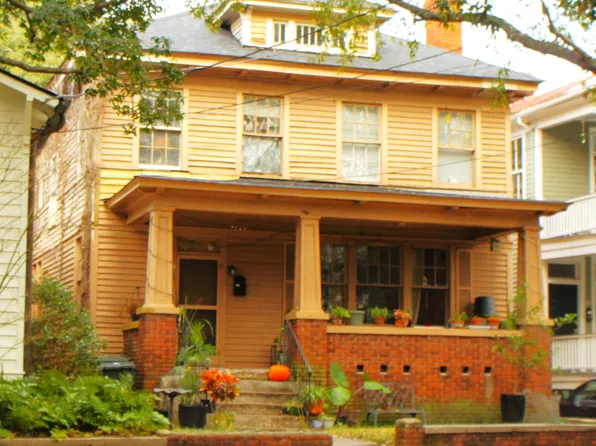 18 Elizabeth St, Charleston, SC 29403