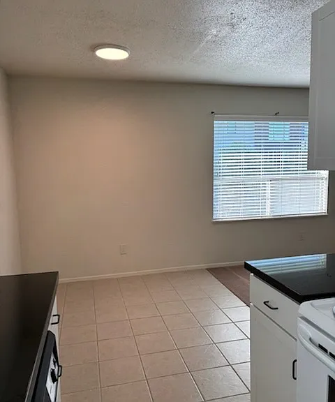 808 Natalie St #D — Photo 3