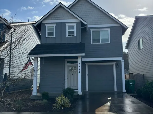 1734 E Darby Ct, Newberg, OR 97132