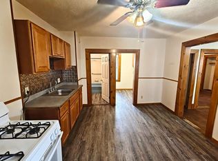 14 Parker Ave, Westfield, MA 01085