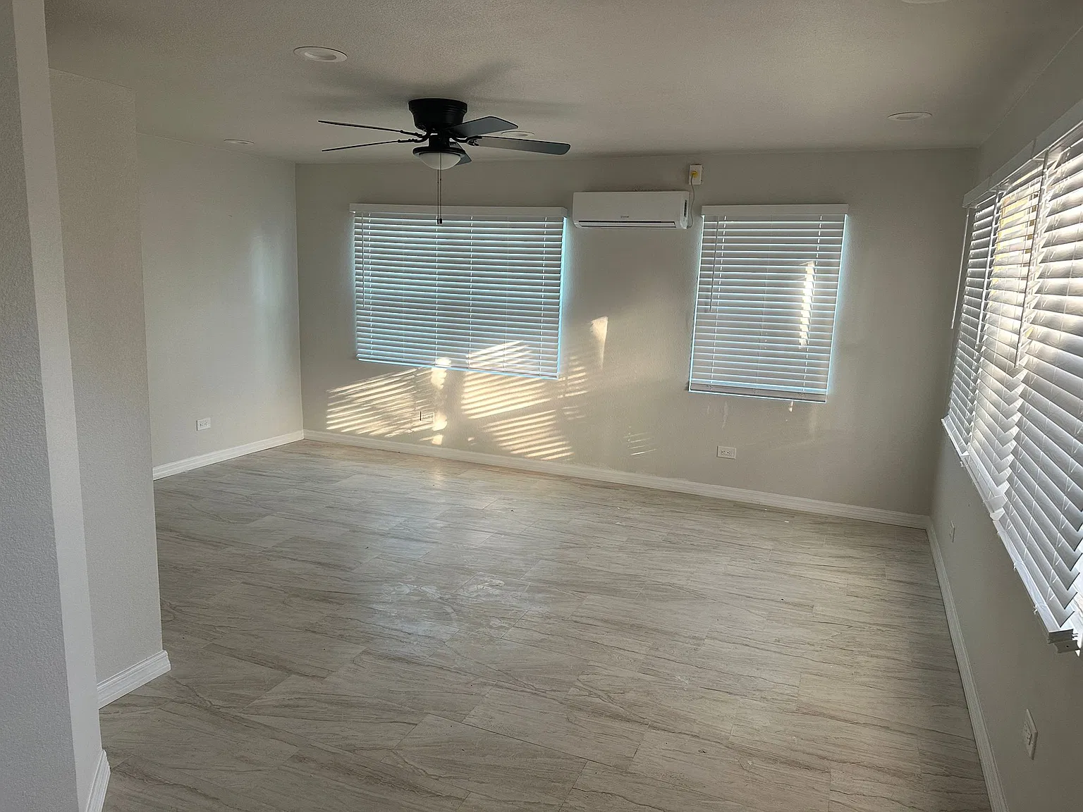 3 bed, 1200 sqft, $1,900 — Photo 3