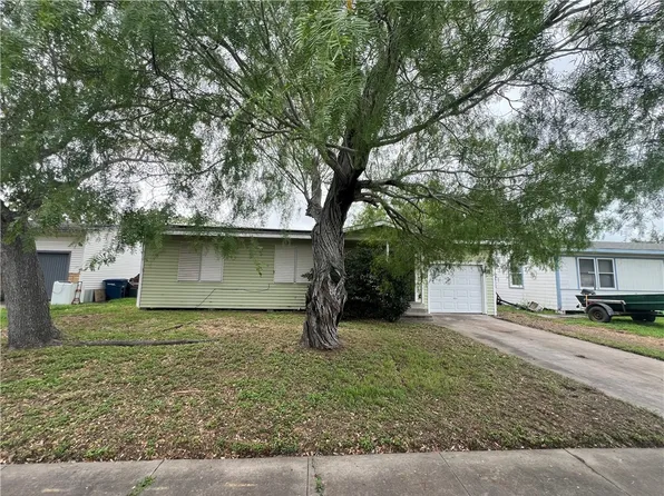 921 Ronald Dr, Corpus Christi, TX 78412