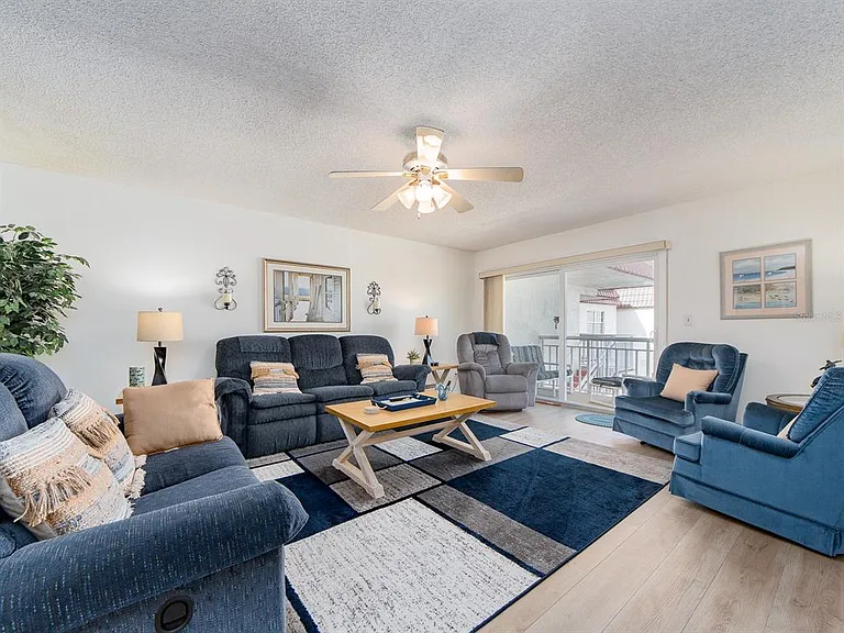2900 Gulf Blvd #307 — Photo 8