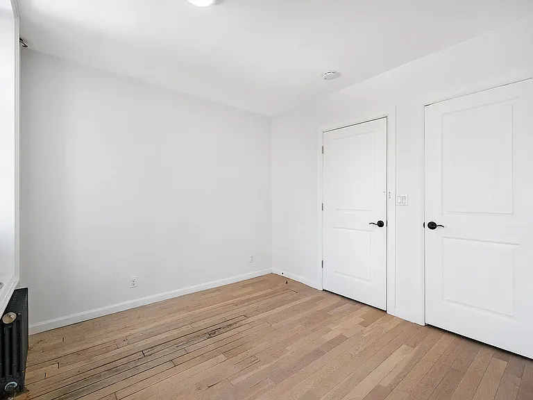 116 Bedford Ave #3L — Photo 13