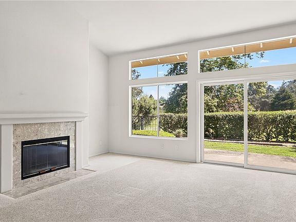 4th image of 538 Misty View Way