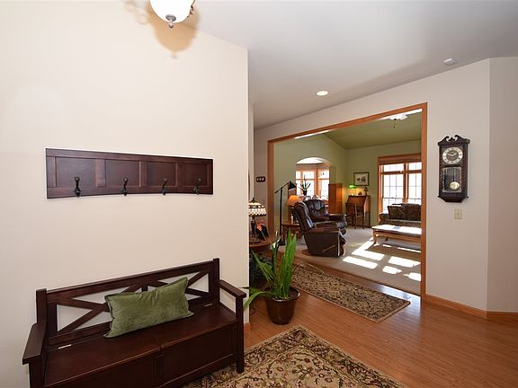 3rd image of 2615 W Deer Path