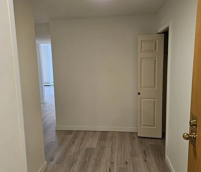 2315 Cornwall St #304 — Photo 2